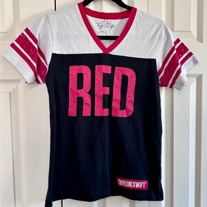 Taylor Swift Original 2013 RED Tour Shirt Women’s Size Large
